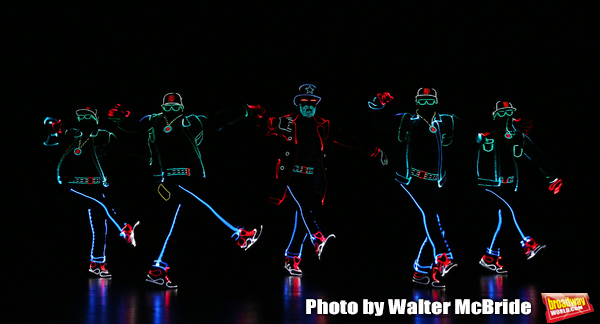 Photo Coverage: The Stars of THE ILLUSIONISTS - MAGIC OF THE HOLIDAYS Meet The Press! Image