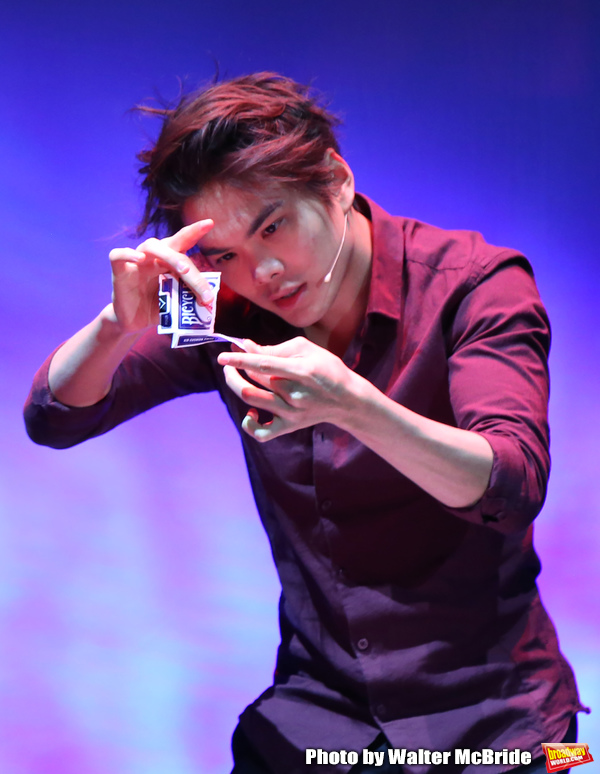 Photo Coverage: The Stars of THE ILLUSIONISTS - MAGIC OF THE HOLIDAYS Meet The Press! Image
