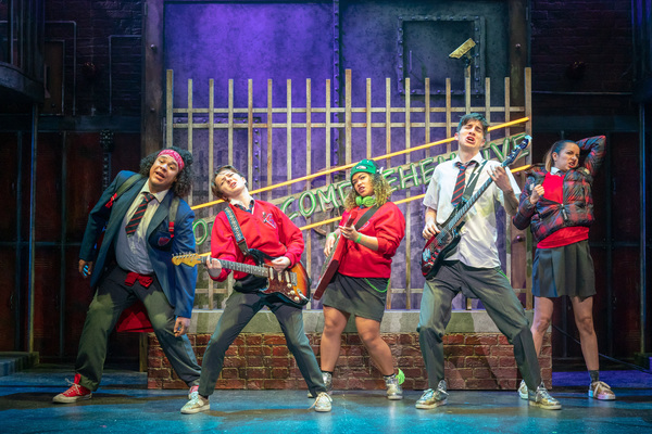Photo Flash: First Look at Nuffield Southampton Theatres' BILLIONAIRE BOY Image