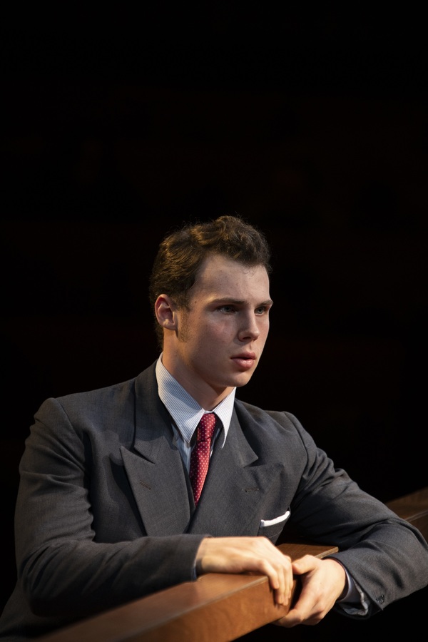 Photo Flash: First Look at the New Cast of WITNESS FOR THE PROSECUTION Image