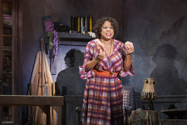 Photo Flash: Get A First Look At 5th Avenue Theatre's New Production Of ANNIE 