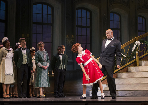 Photo Flash: Get A First Look At 5th Avenue Theatre's New Production Of ANNIE Image