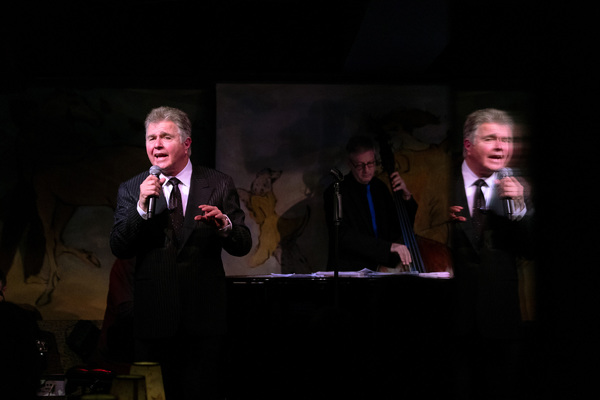 Photo Flash: Steve Tyrell Takes the Stage at Cafe Carlyle Image