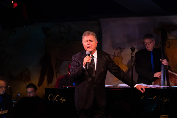 Photo Flash: Steve Tyrell Takes the Stage at Cafe Carlyle Image