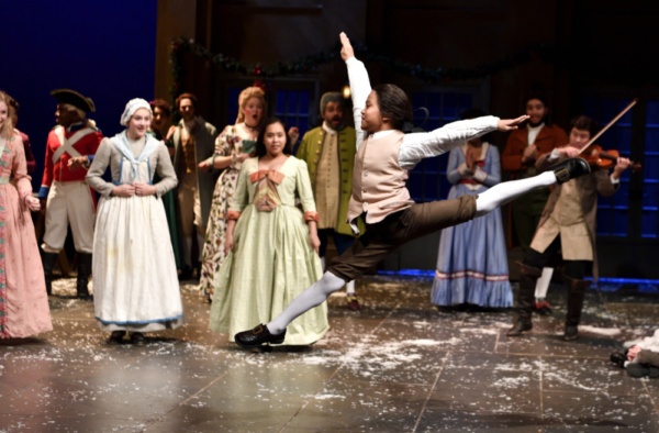 Photo Flash: Actors Theatre Presents Holiday Tradition Fifth Third Bank's A CHRISTMAS CAROL 