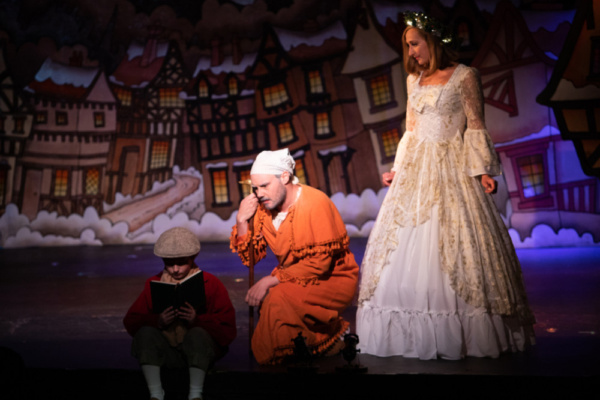 Photo Flash: A Decade Of Dickens - A CHRISTMAS CAROL The Musical Begins Its 10th Year Off-Broadway Image
