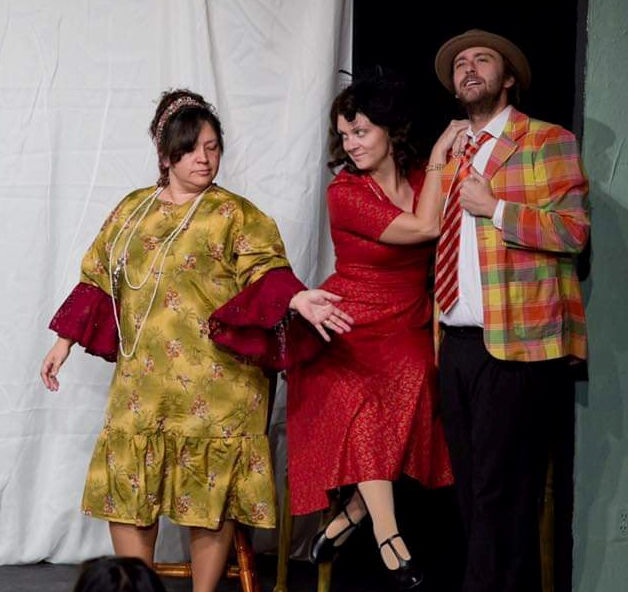 Review: Theatre 29!'s ANNIE is Fun for All Image