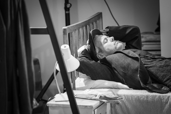 Photo Flash: Inside Rehearsal For PINTER FIVE Image
