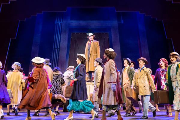 Photo Flash: Get A First Look At Fulton Theatre's 42ND STREET Image