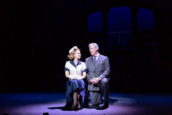 Photo Flash: Get A First Look At Fulton Theatre's 42ND STREET Image