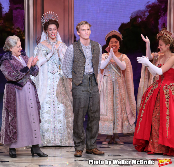 Photo Coverage: Cody Simpson Takes His First Bows in ANASTASIA Image