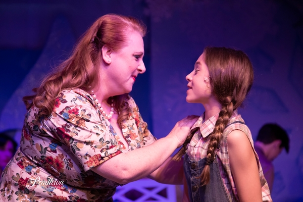 Photo Flash: WHITE CHRISTMAS Opens at The Firehouse Theatre Image