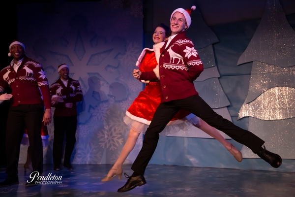 Photo Flash: WHITE CHRISTMAS Opens at The Firehouse Theatre Image