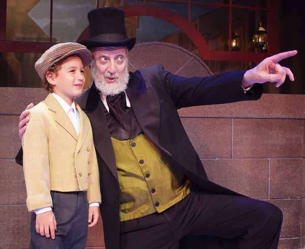 Photo Flash: Charles Dickens' A CHRISTMAS CAROL Takes The Beef & Boards Stage Image