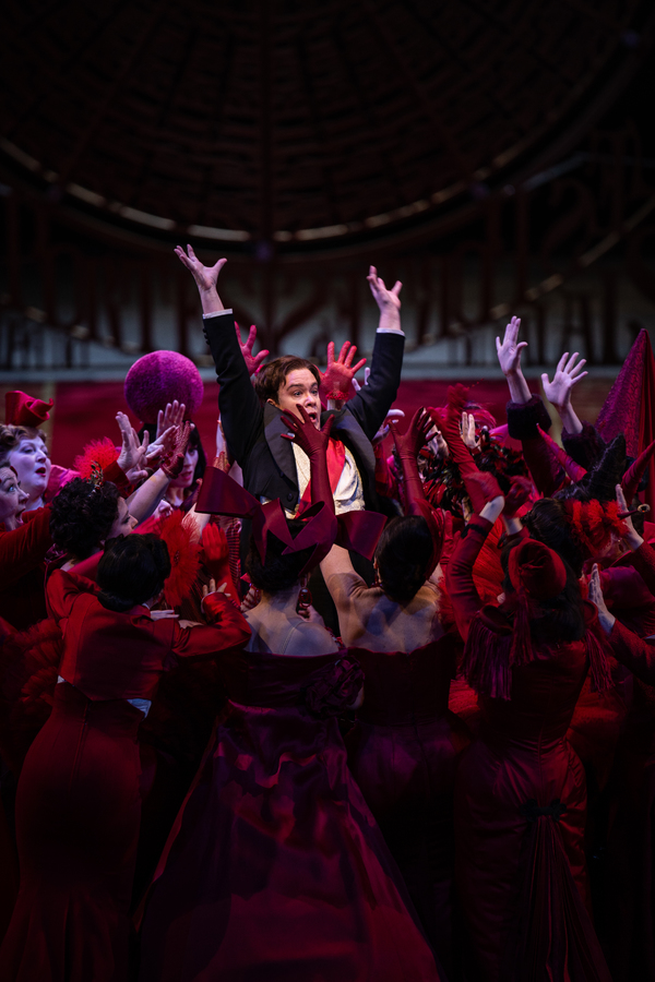 Photo Flash: The Lyric Opera of Chicago Presents CENDRILLION Image