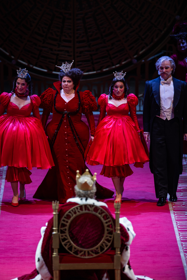 Photo Flash: The Lyric Opera of Chicago Presents CENDRILLION Image