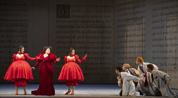 Photo Flash: The Lyric Opera of Chicago Presents CENDRILLION Image