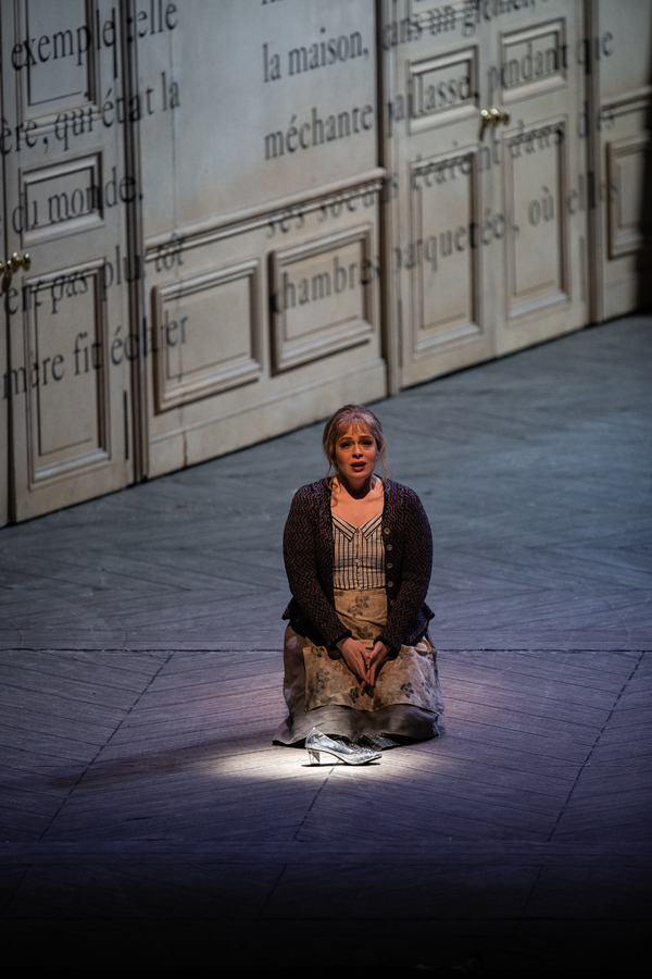 Photo Flash: The Lyric Opera of Chicago Presents CENDRILLION Image