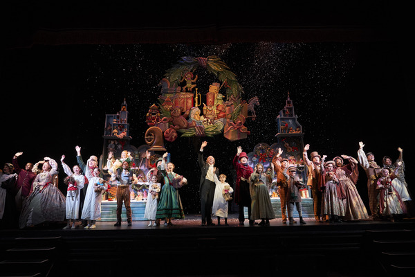 Photo Flash: First Look at Great Lakes Theater's A CHRISTMAS CAROL Image