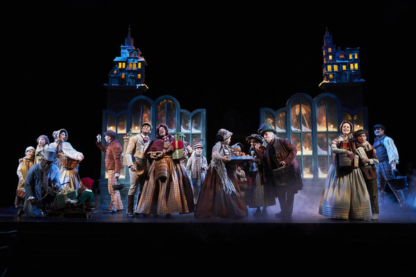 Photo Flash: First Look at Great Lakes Theater's A CHRISTMAS CAROL Image