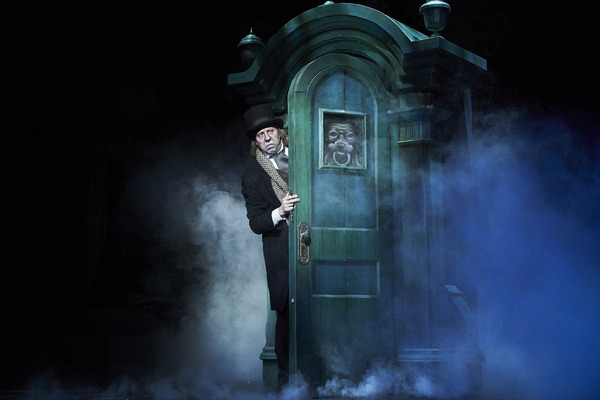 Photo Flash: First Look at Great Lakes Theater's A CHRISTMAS CAROL 