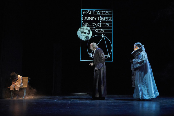 Photo Flash: First Look at Great Lakes Theater's A CHRISTMAS CAROL Image
