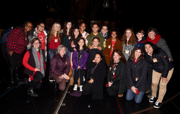 Photo Flash: Cast Members Of The Holiday Star Experience Perform At Radio City Music Hall And At 54 Below. Image