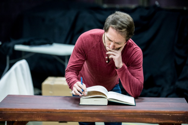 Photo Flash: In Rehearsal With Titan Theatre Company's A CHRISTMAS CAROL Image