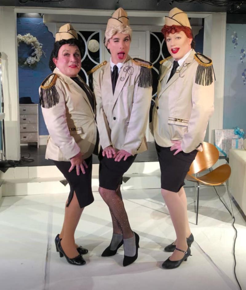 Review: Desert Rose's CHRISTMAS WITH THE CRAWFORDS is a Hilarious Musical Confection with a Terrific Cast Image