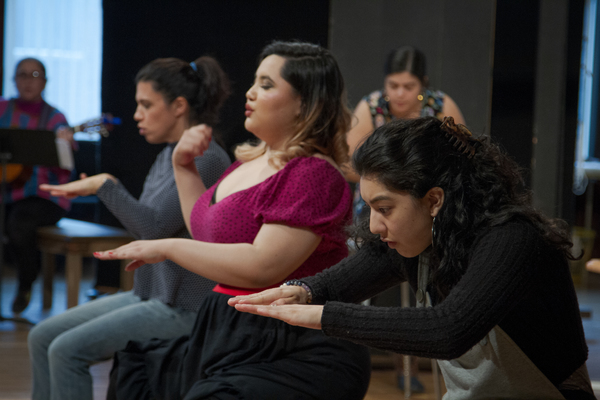 Photo Flash: In Rehearsal with Steppenwolf's LA RUTA 