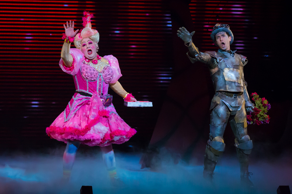 Photo Flash: Get A First Look At Ross Petty's THE WIZARD OF OZ - A Toto-ly Twistered Family Musical Image