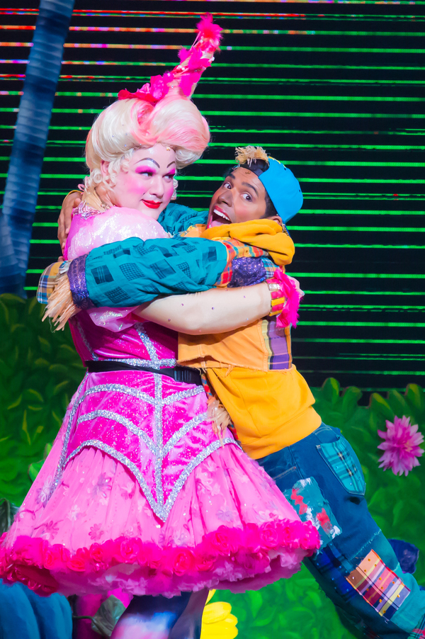 Photo Flash: Get A First Look At Ross Petty's THE WIZARD OF OZ - A Toto-ly Twistered Family Musical Image