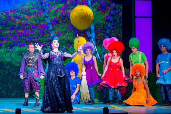 Photo Flash: Get A First Look At Ross Petty's THE WIZARD OF OZ - A Toto-ly Twistered Family Musical Image