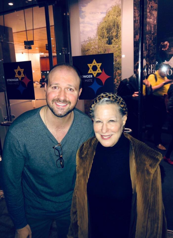Photo Flash: Bette Midler Drops By FIDDLER ON THE ROOF in Yiddish Image