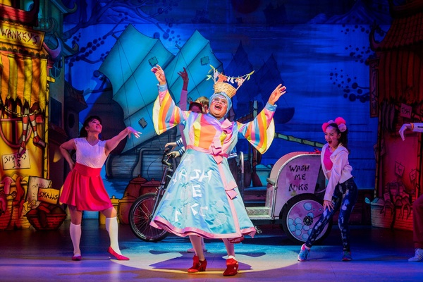Photo Flash: First Look at Hackney Empire's ALADDIN Image