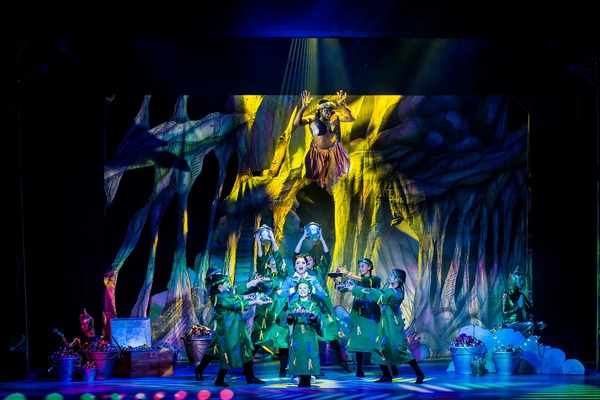 Photo Flash: First Look at Hackney Empire's ALADDIN Image