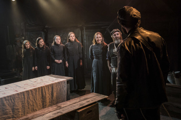 Photo Flash: First Look at Menier Chocolate Factory's Revival Of FIDDLER ON THE ROOF Image