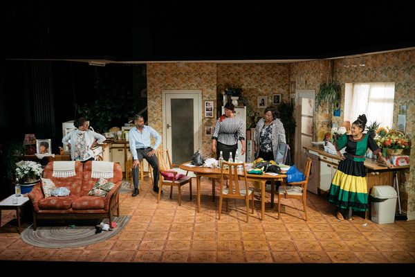 Photo Flash: First Look at NINE NIGHT in the West End Image