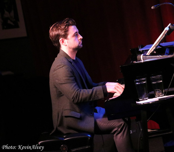 Photo Flash: TOOTSIE's Santino Fontana Comes to Broadway At Birdland Image