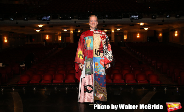 Photo Coverage: Ryan Worsing Receives the Legacy Robe for THE CHER SHOW Image