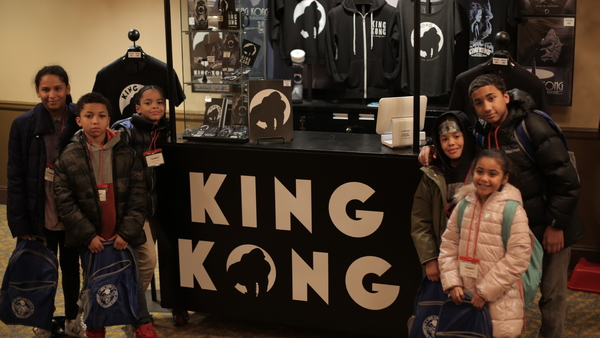 Photo Flash: NYCCHP Treats 800 Homeless Children to KING KONG Image