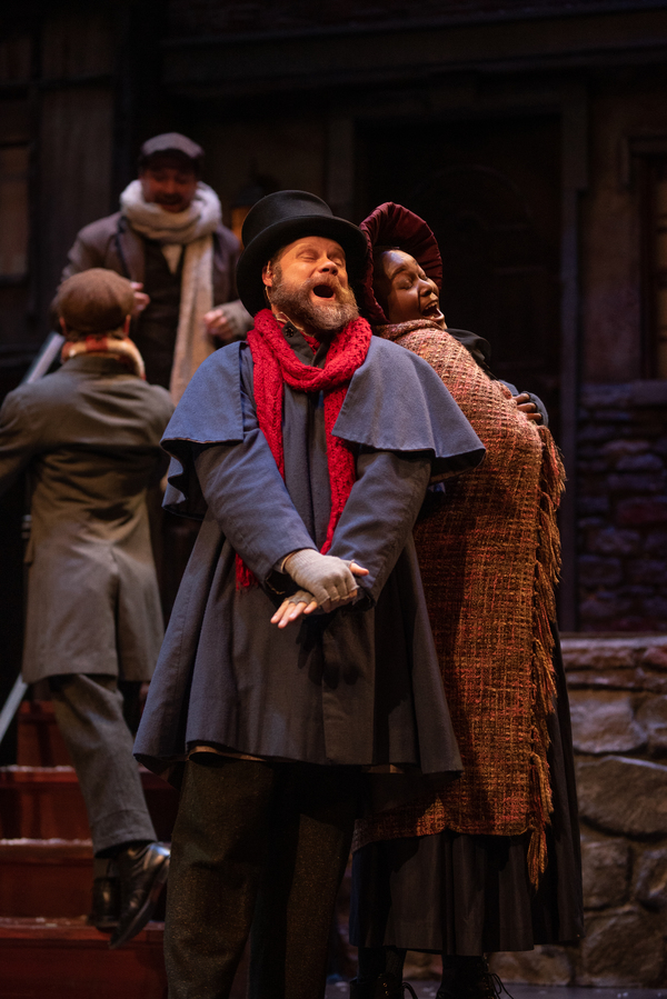 Photo Flash: Virginia Stage Company Presents A CHRISTMAS CAROL Image