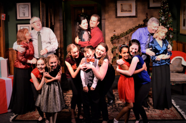 Photo Flash: First Look at THE 12 DAYS OF CHRISTMAS at The Fountain Hills Theater Image