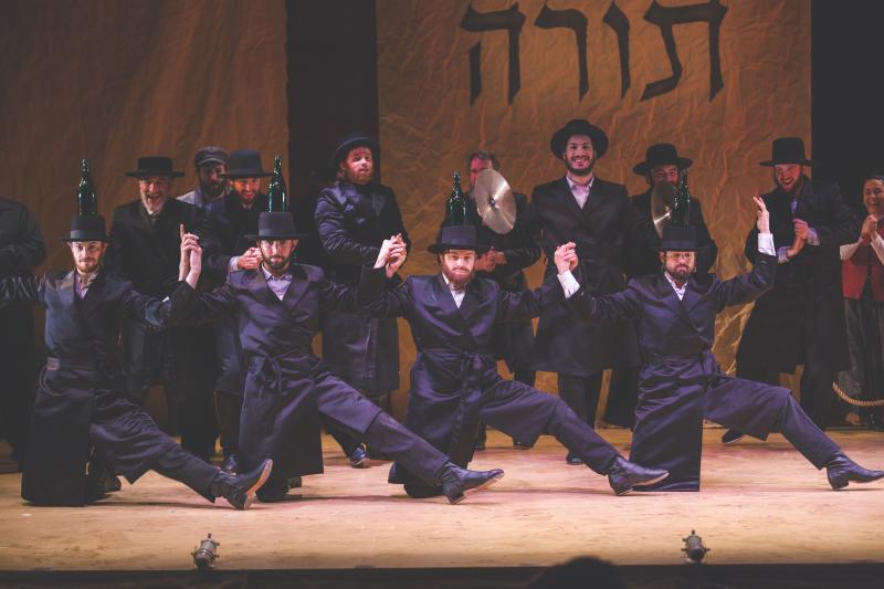 Yiddish FIDDER ON THE ROOF's Michael Einav Will Take Over Instagram Tomorrow! Image