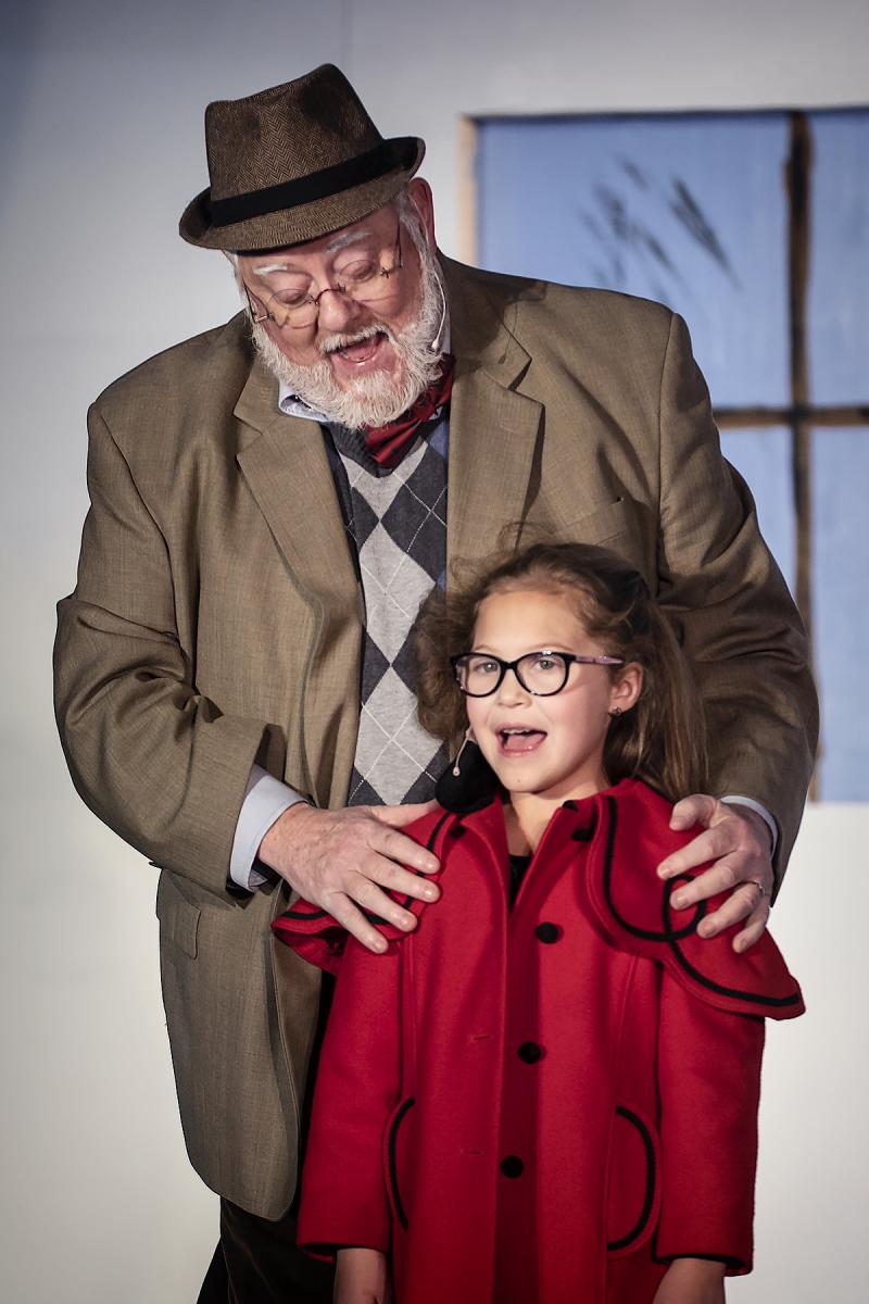 Review: MIRACLE ON 34TH STREET at Artistic Synergy Of Baltimore Spreads Lots of Christmas Magic Image