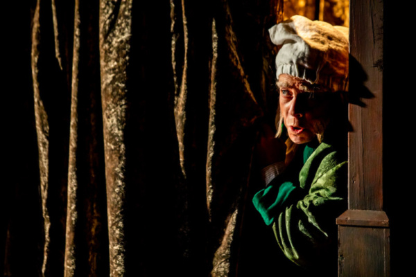 Photo Flash: First Look at Titan Theatre Company's A CHRISTMAS CAROL Image