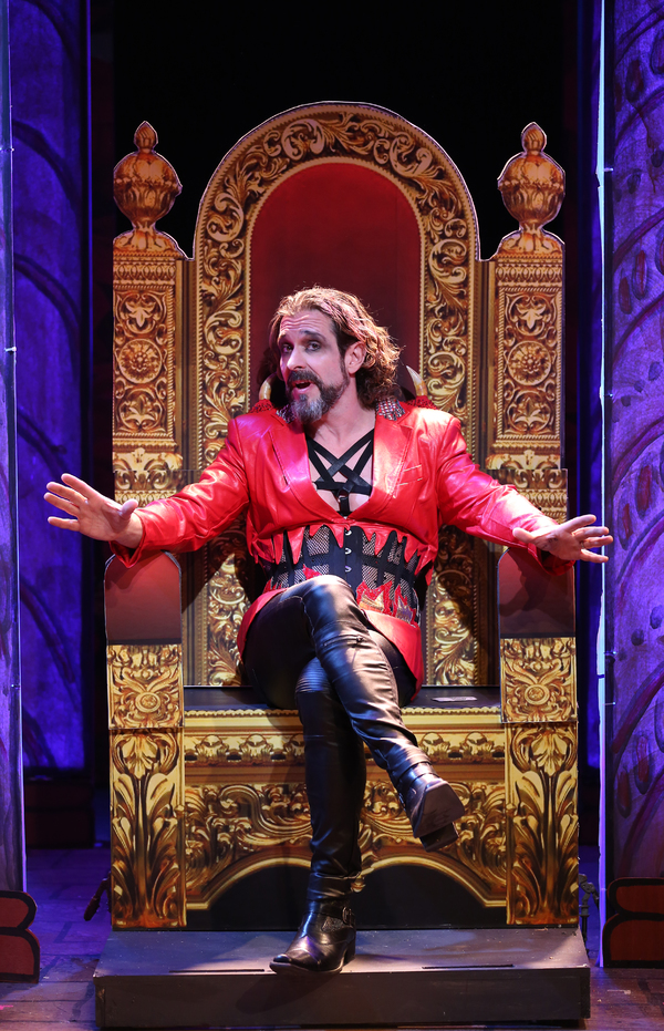 Photo Flash: First Look at The York Theatre Company's CHRISTMAS IN HELL Image