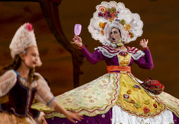 Review: THE NUTCRACKER at Academy Of Music Image