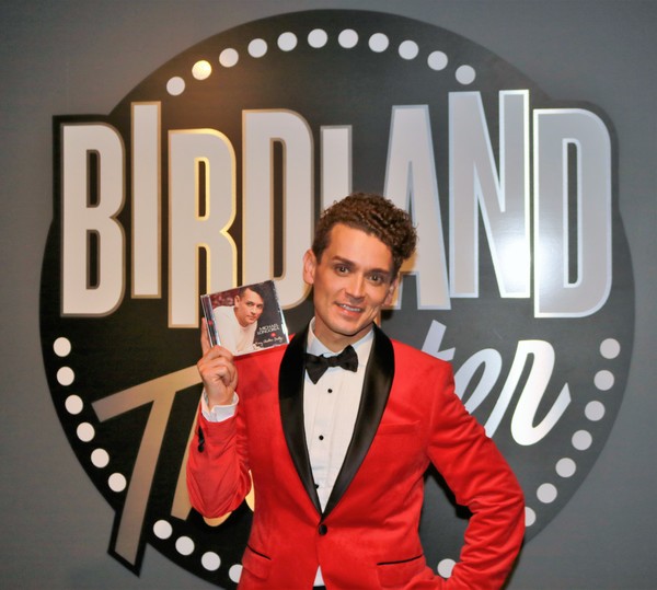 Photo Coverage: Michael Longoria Brings MERRY CHRISTMAS DARLING to Birdland Image