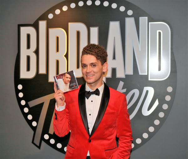 Photo Coverage: Michael Longoria Brings MERRY CHRISTMAS DARLING to Birdland Image